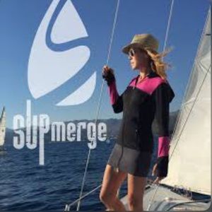 SUPmerge Hooded Front Zip Long Sleeve Rashguard